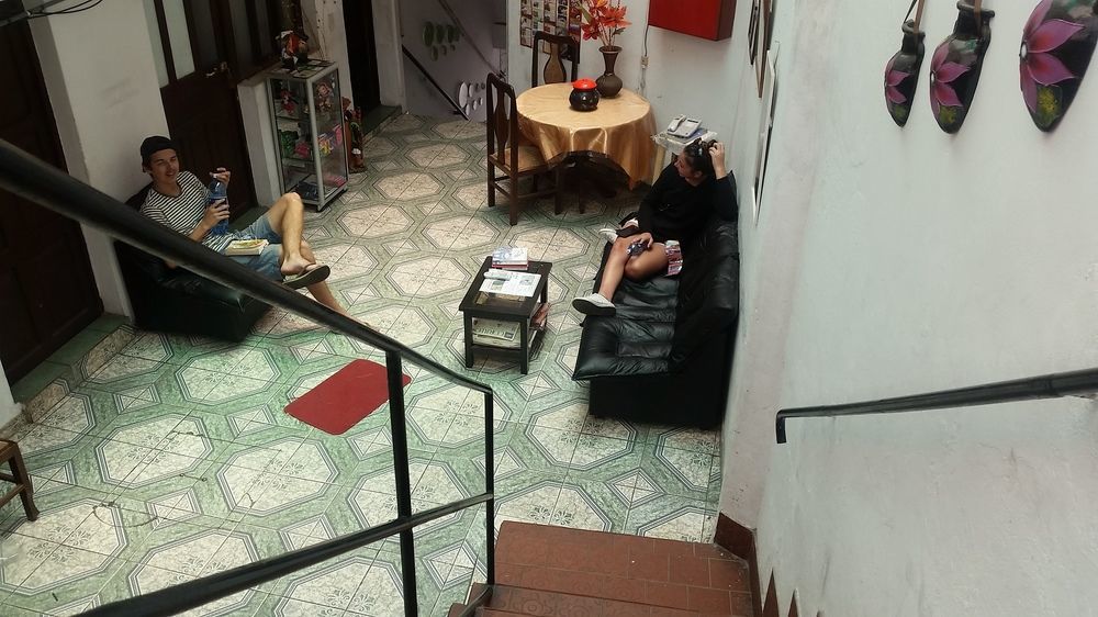 Casa Residencial Maya Inn Hostel Sucre Buitenkant foto